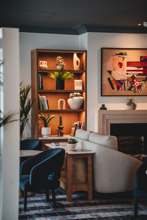 Tips for Creating a Cosy and Inviting Living Room Space